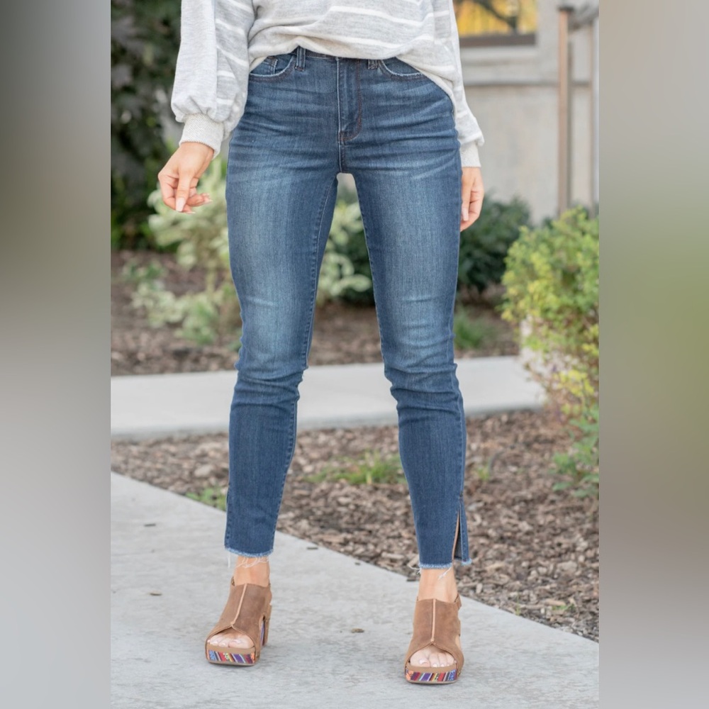 Judy Blue Classic Blue Women's Jeans High Waist Slit Ankle Raw Hem Size 18w